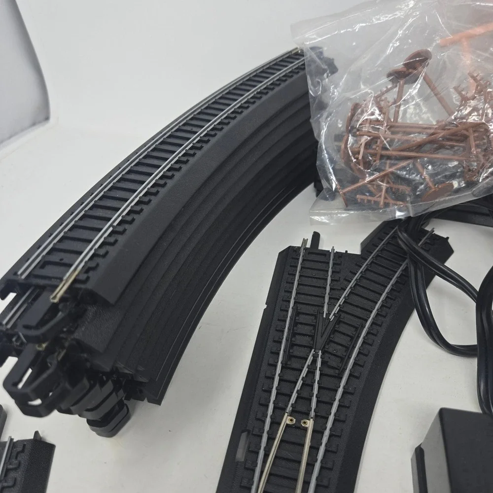 Bachmann E-Z Track System Train Set Track Transformer Model 6607 Turnouts Lot